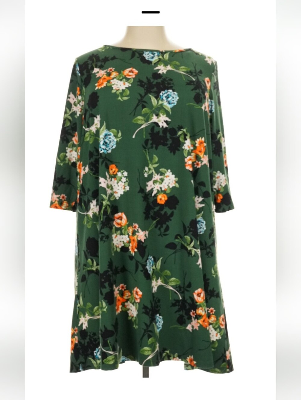 Green Floral Midi Dress with Three-Quarter Sleeves